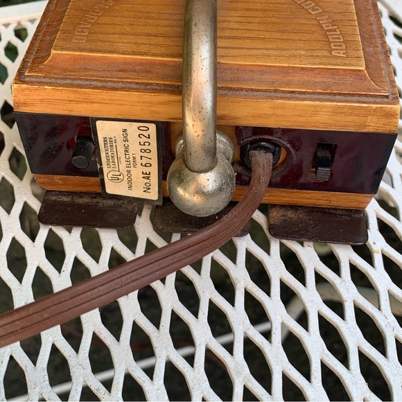 Vintage Coors Light Globe Lamp with Clock 70s 80s Man Cave Bar Advertising Sign - Picture 4 of 7